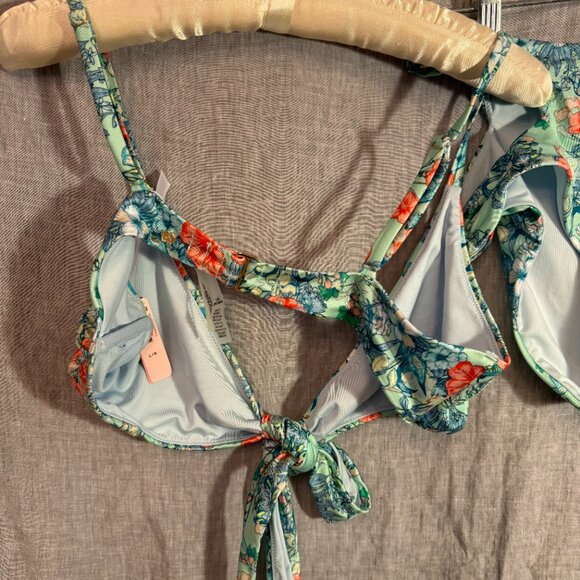 Victoria Secret Bikini Suit Large Top Medium Bottom - Picture 8 of 8